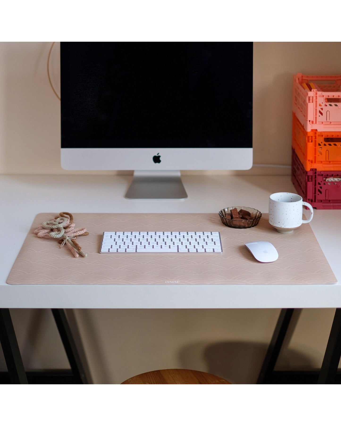 Rainbow - Mocha - Deskmat